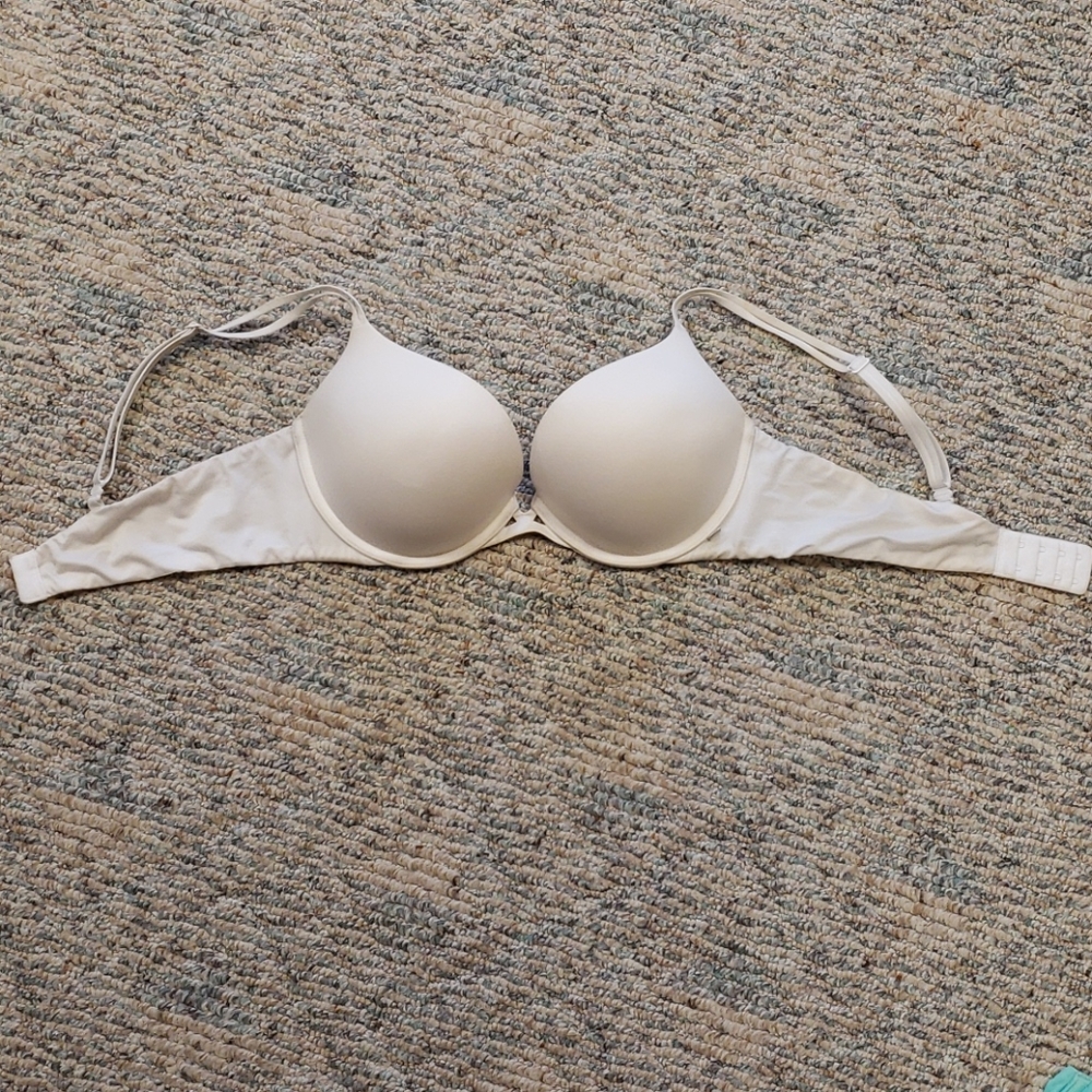 Victoria's Secret bra